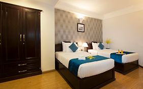 Sunrise Central Hotel  3*